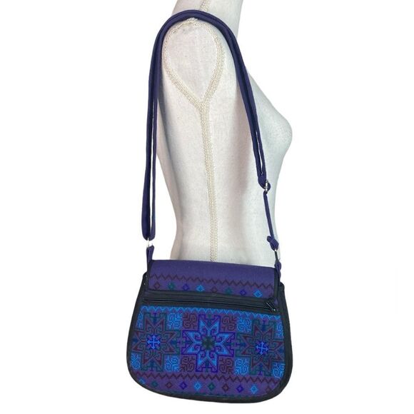 Blue Purple Embroidered Star Cross Adjustable Crossbody Hard Body Cotton Purse - Picture 4 of 6